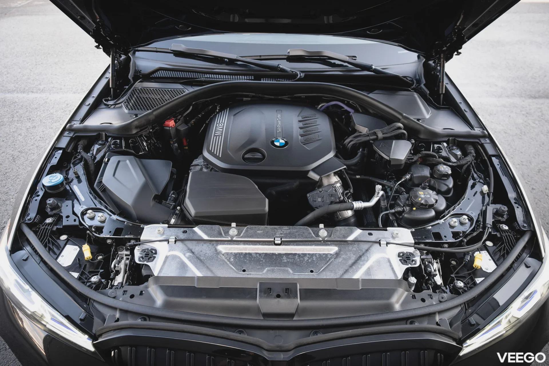 BMW 320 d xDrive MHEV M-Sportpakett 2 140kW