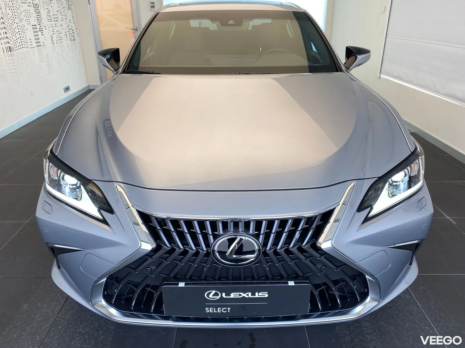 Lexus ES 300h - 131kW