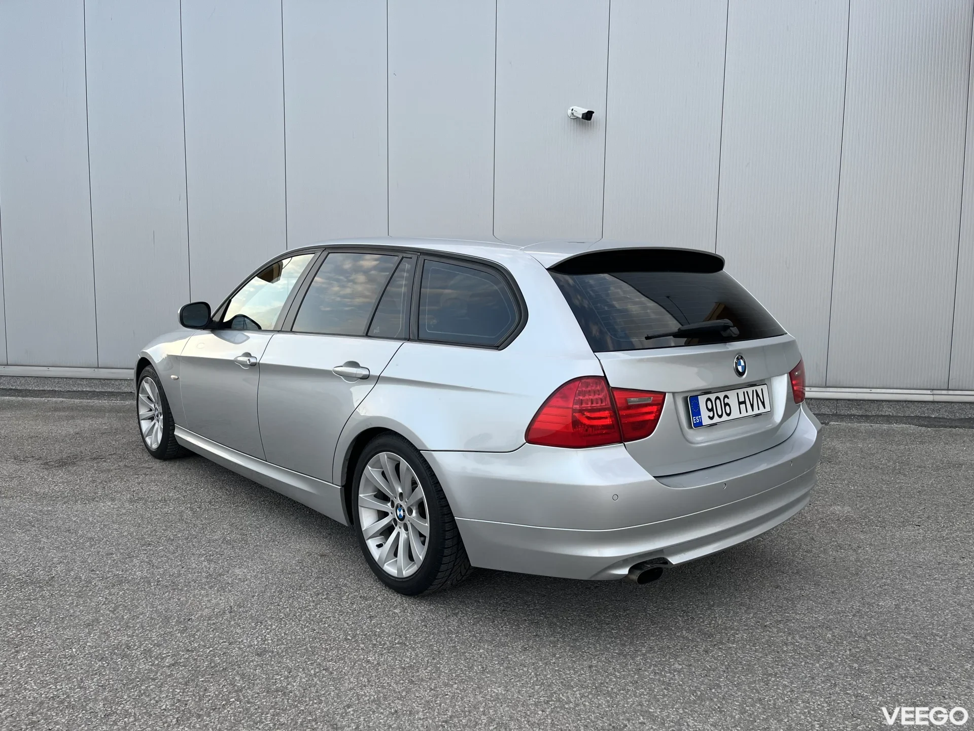 BMW 318 2.0 105kW