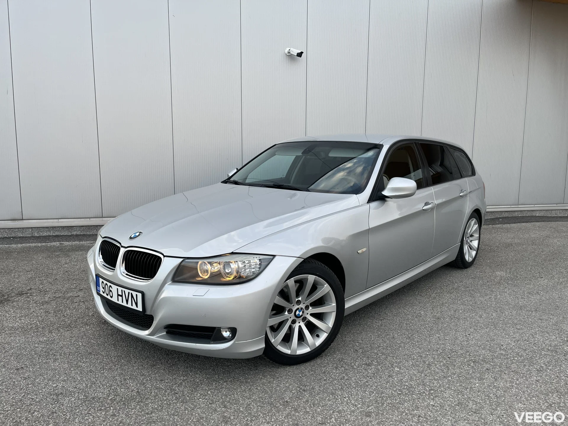 BMW 318 2.0 105kW