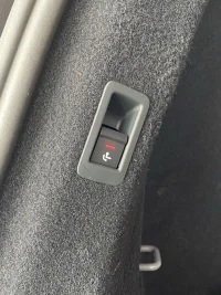 Audi Q4 e-tron 77kW thumbnail