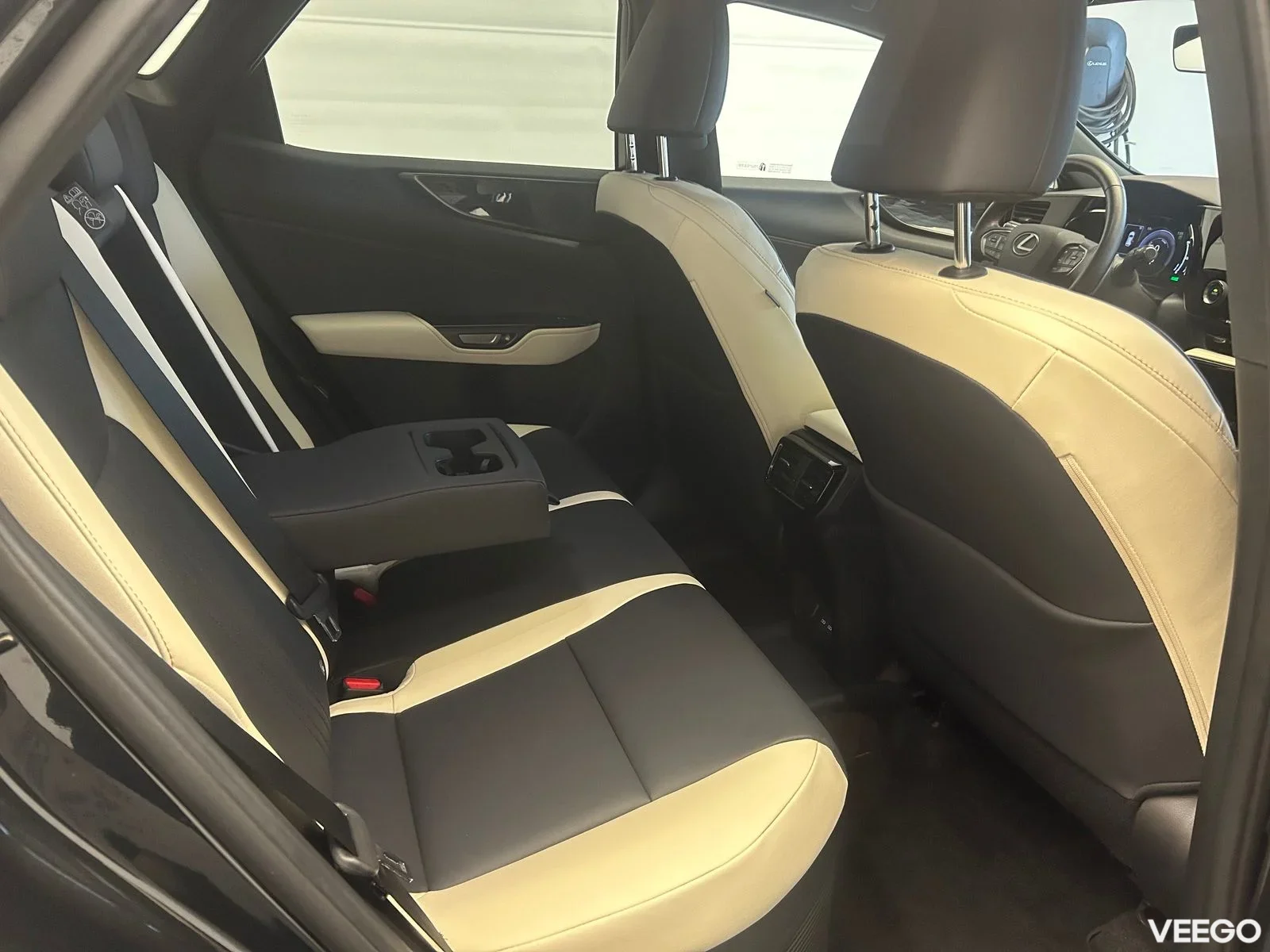 Lexus NX 450h+ - 211kW