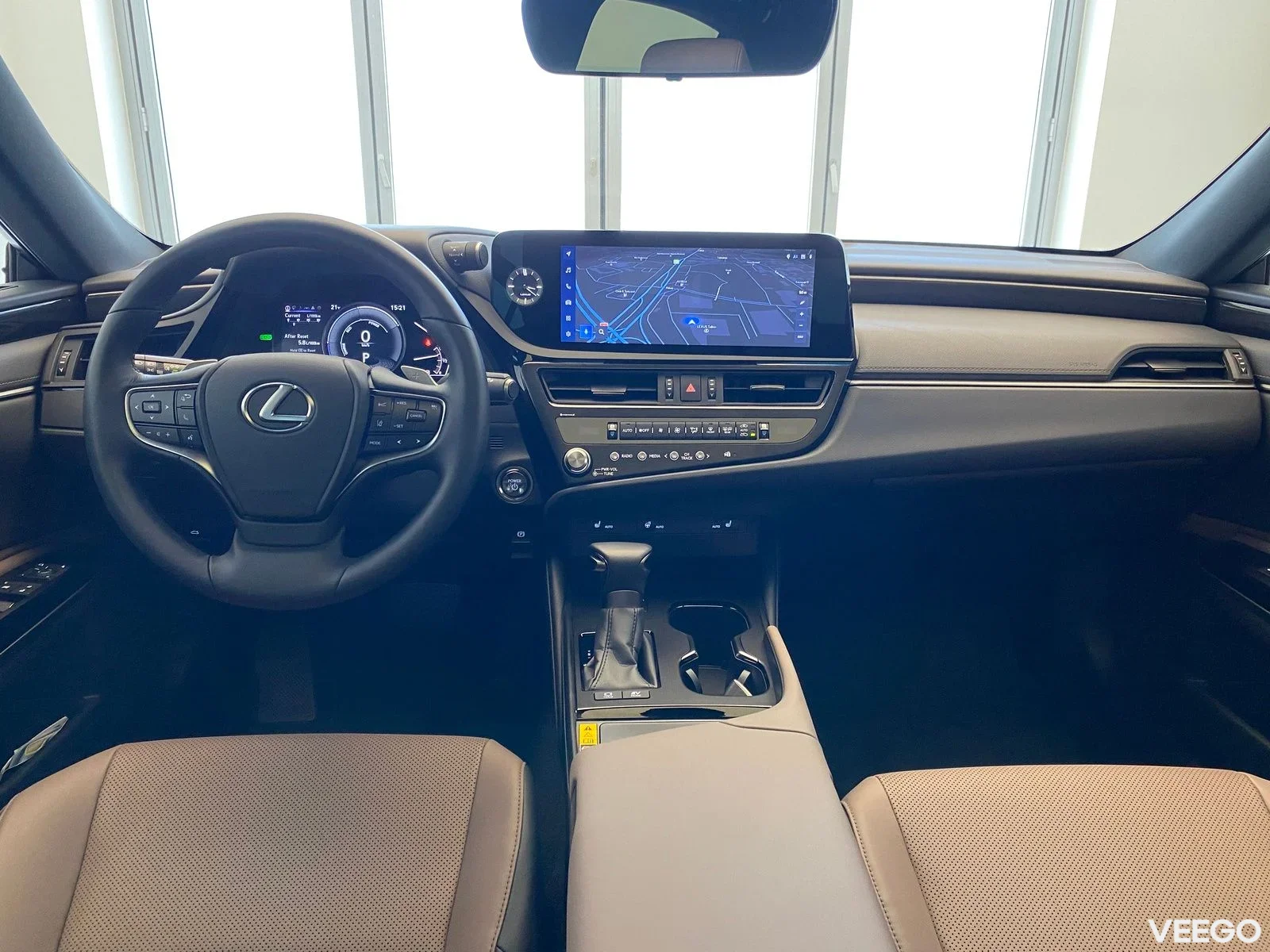 Lexus ES 300h - 131kW