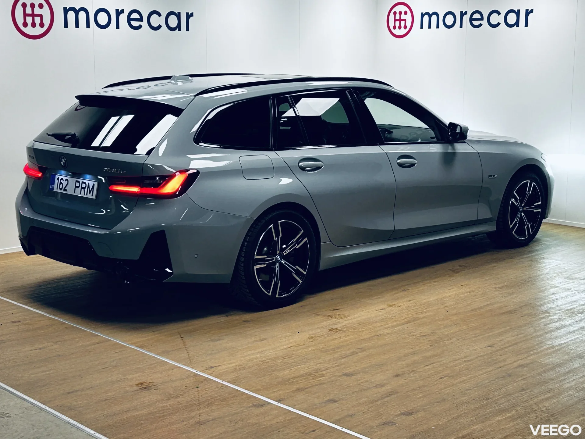 BMW 330 e xDrive Touring M-Sportpakett LCI 2.0 R4 215kW 2.0 135kW