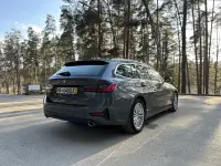 BMW 320 2.0 140kW thumbnail