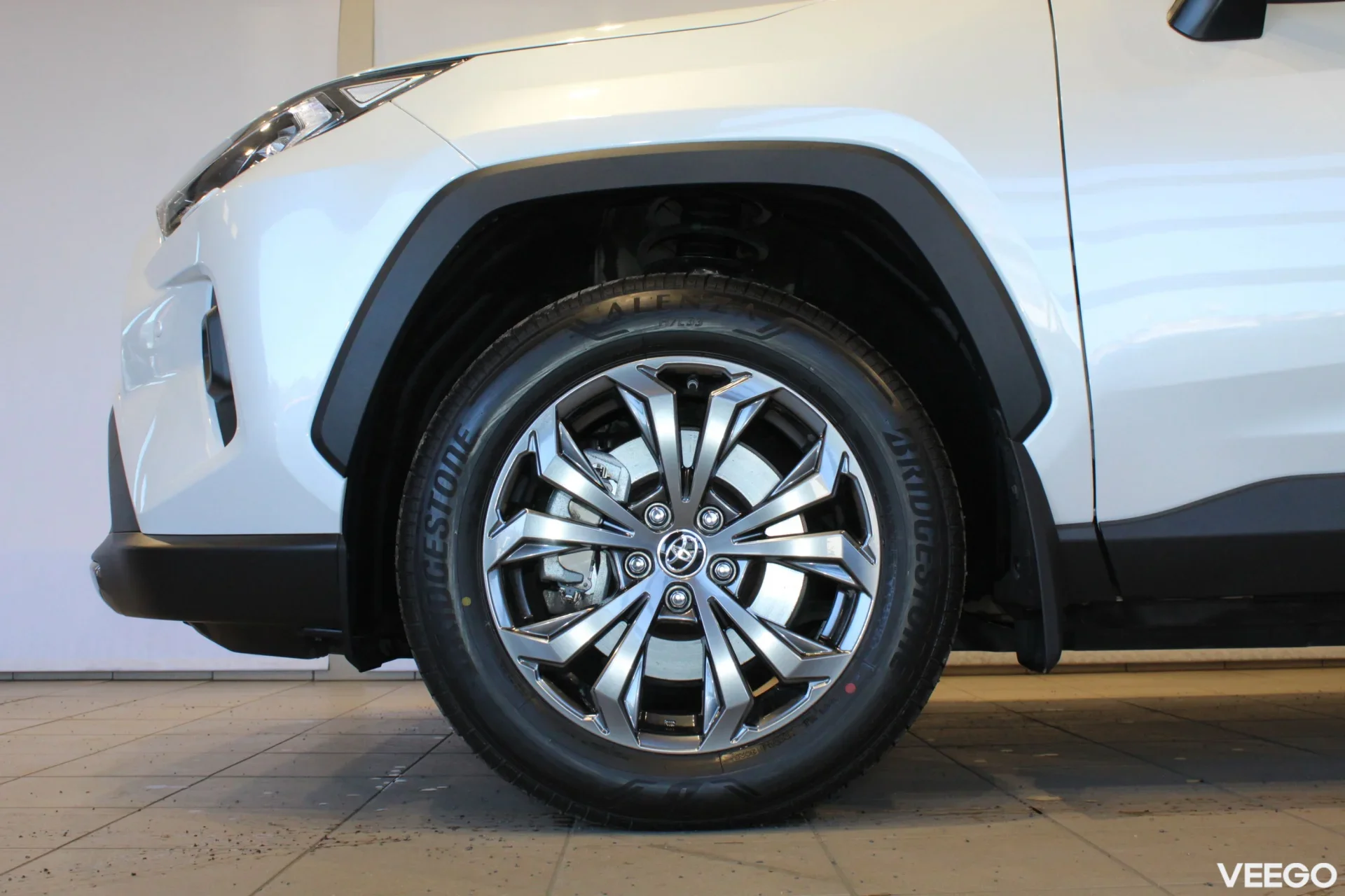 Toyota RAV4 Luxury Limited 2.5 131kW