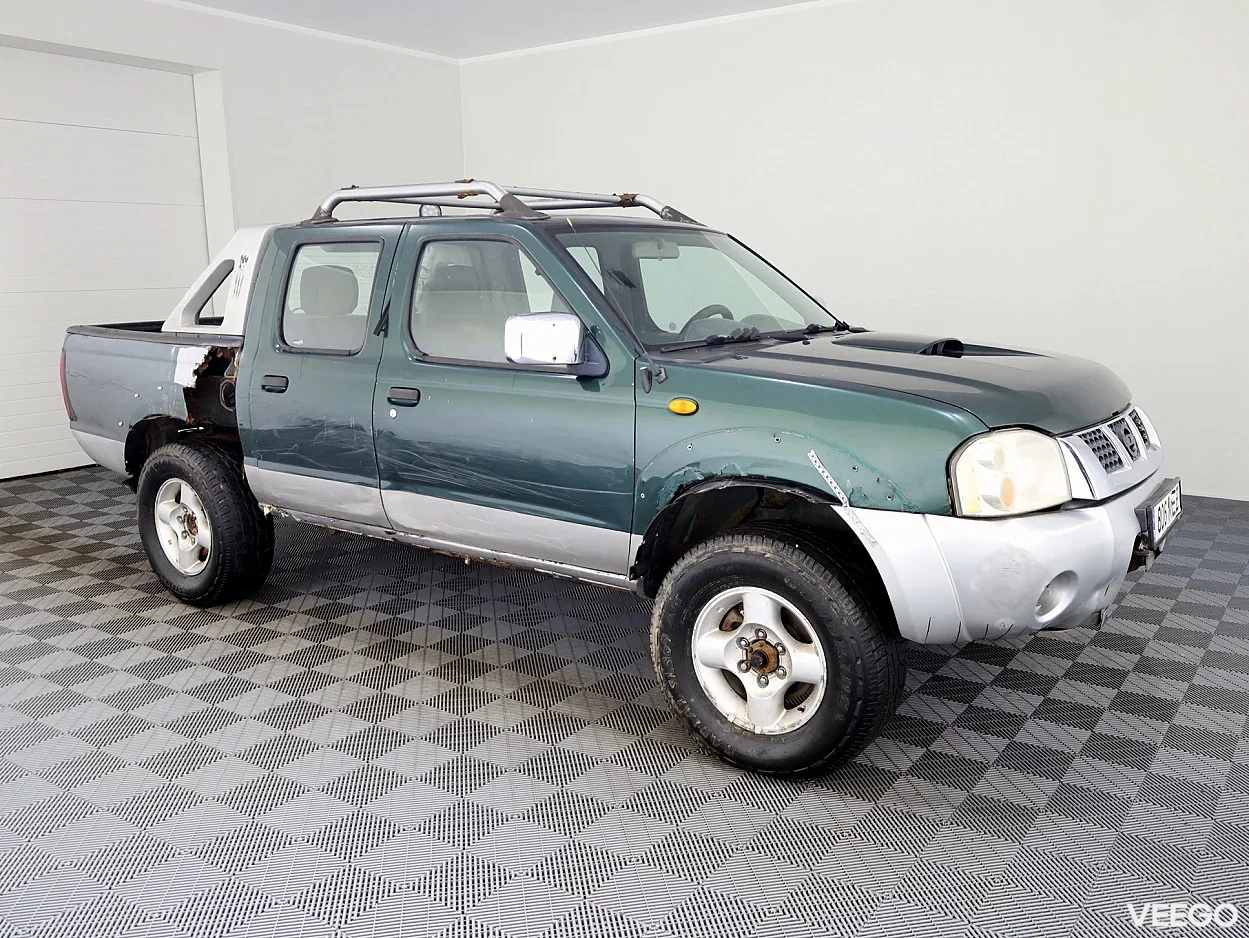 Nissan Navara 2.5 98kW