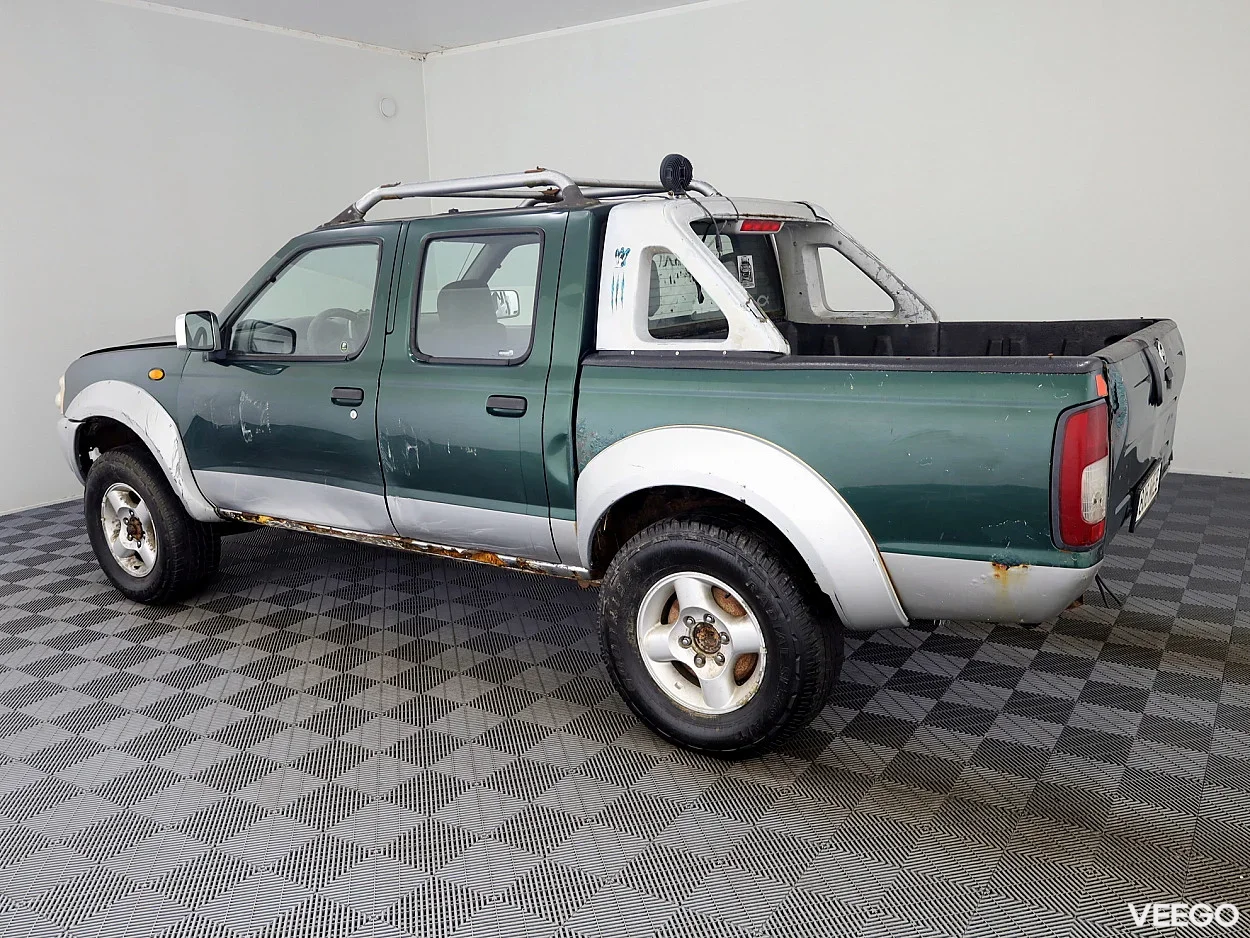 Nissan Navara 2.5 98kW
