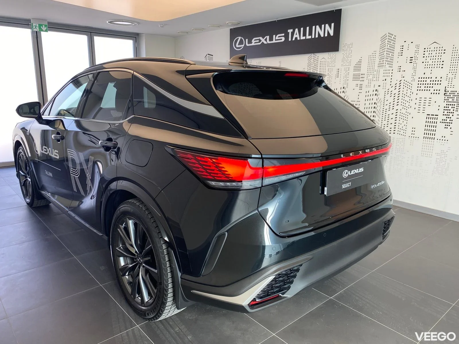 Lexus RX 450h+ - 136kW