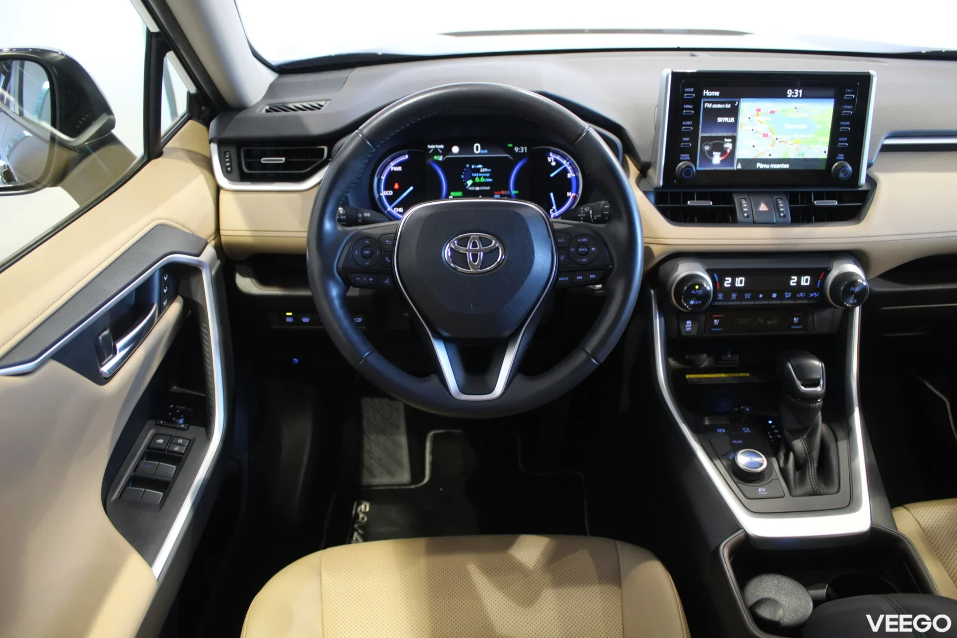 Toyota RAV4 Premium AWD 2.5 131kW