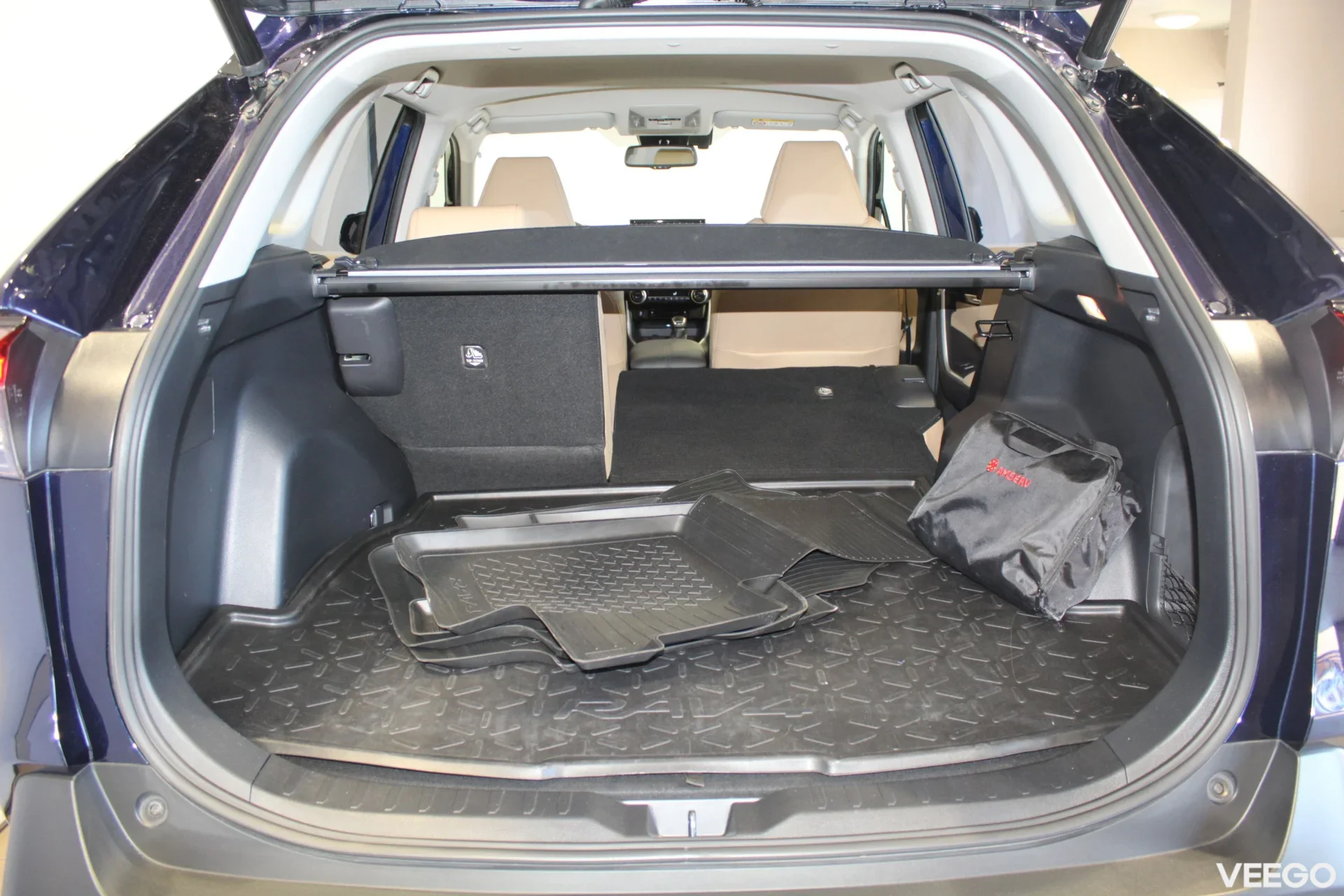 Toyota RAV4 Premium AWD 2.5 131kW