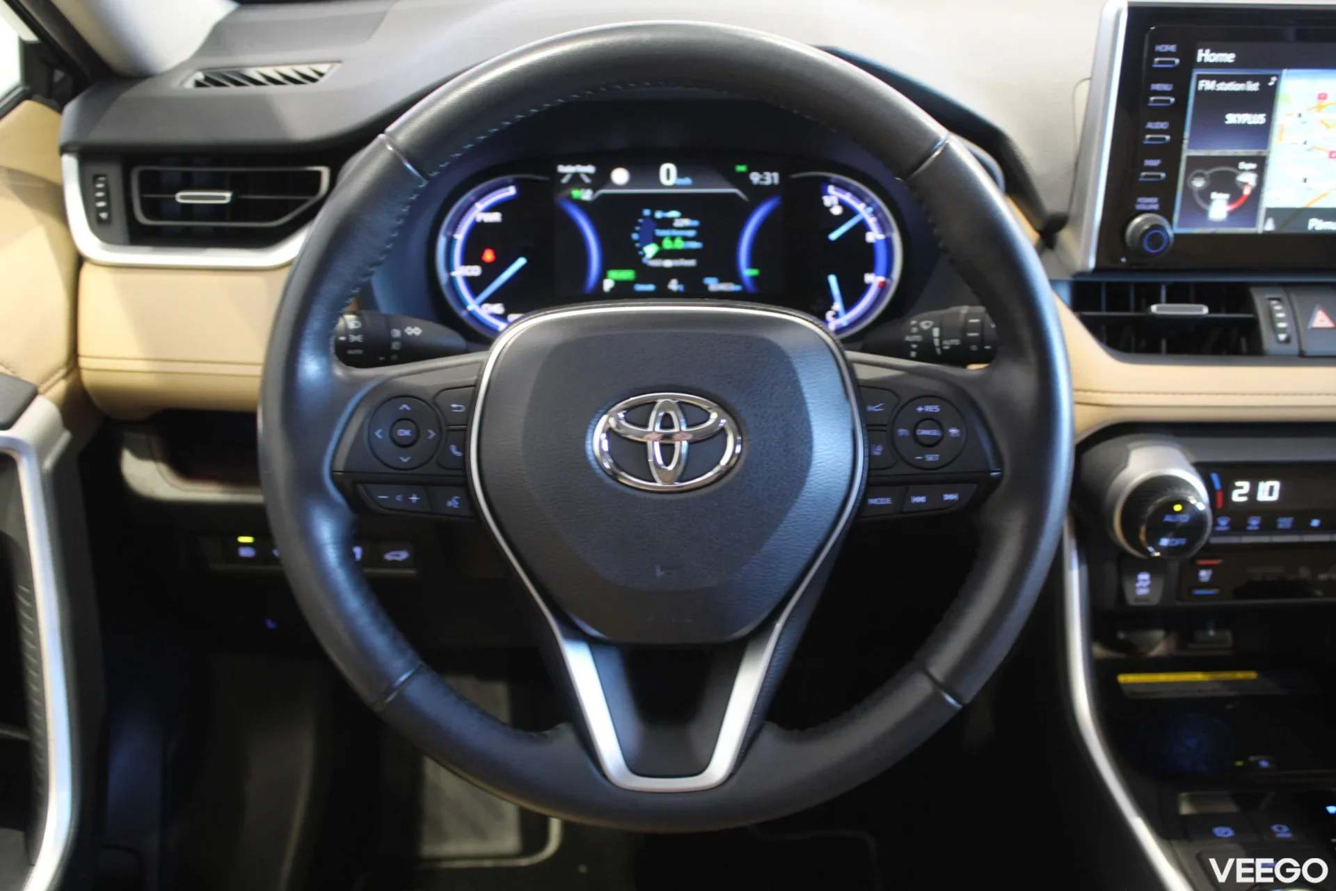 Toyota RAV4 Premium AWD 2.5 131kW