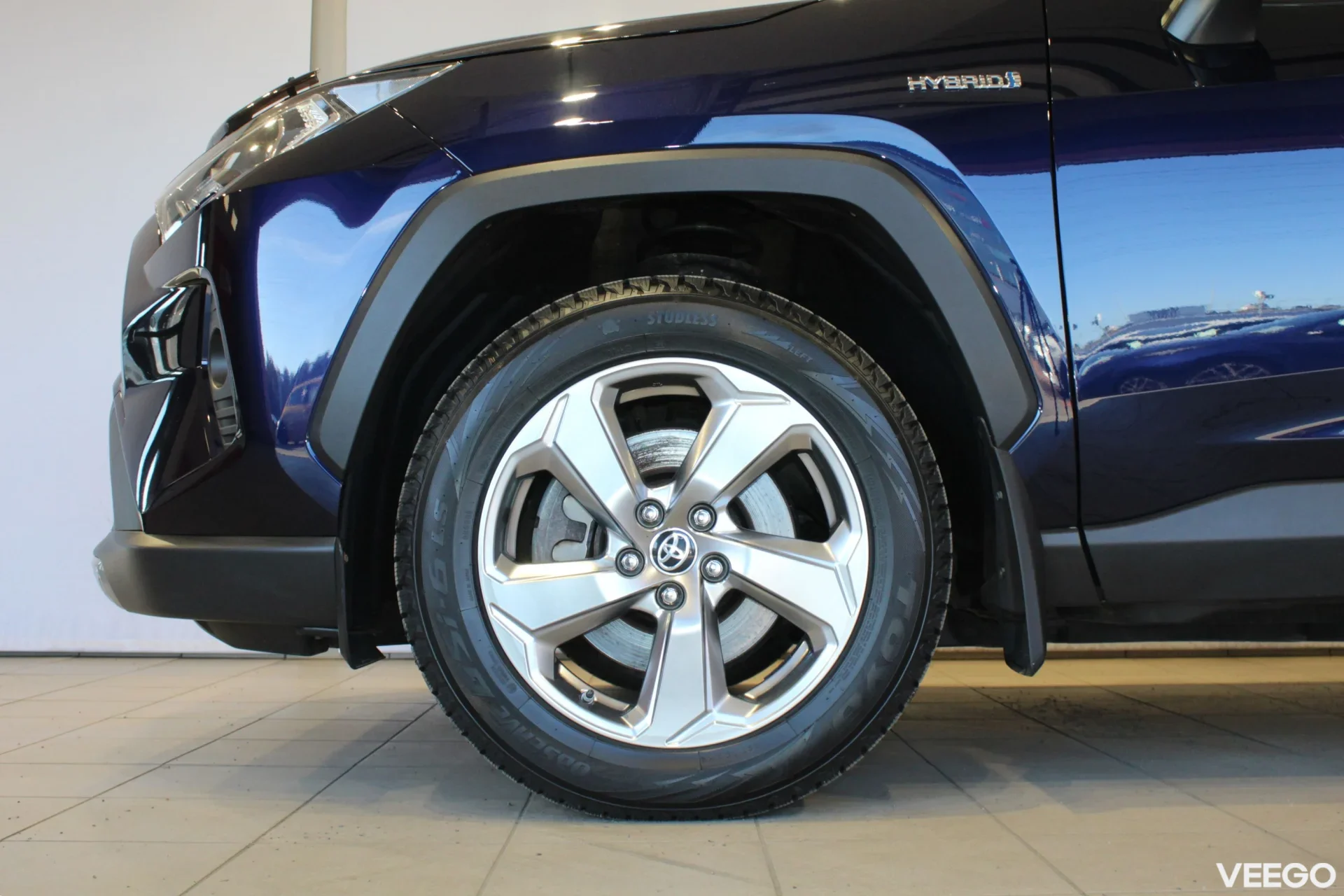 Toyota RAV4 Premium AWD 2.5 131kW