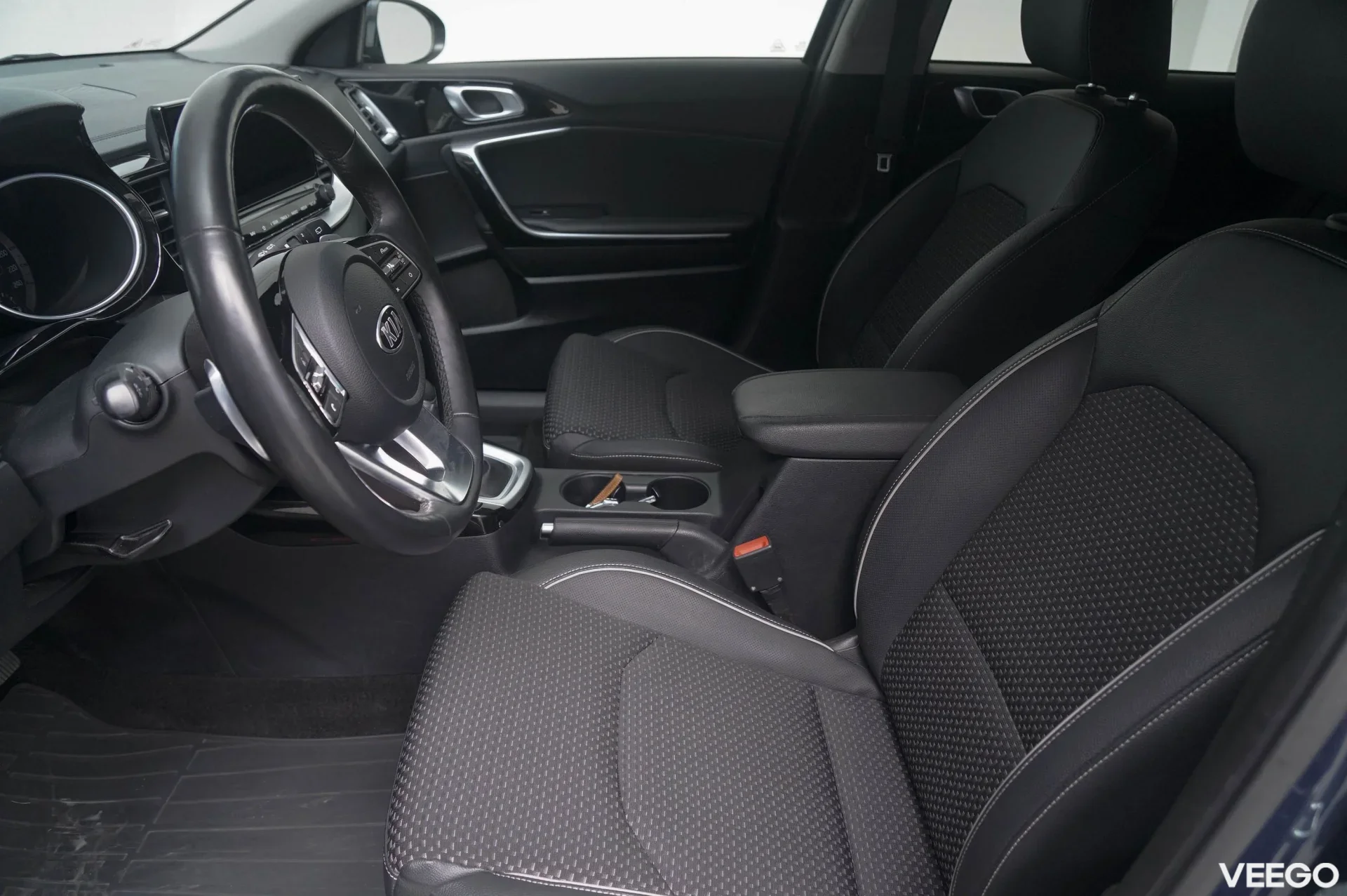 Kia Ceed EX Navi 1.5 118kW