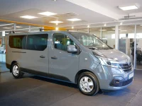 Renault Trafic Grand Passenger 2 107kW thumbnail