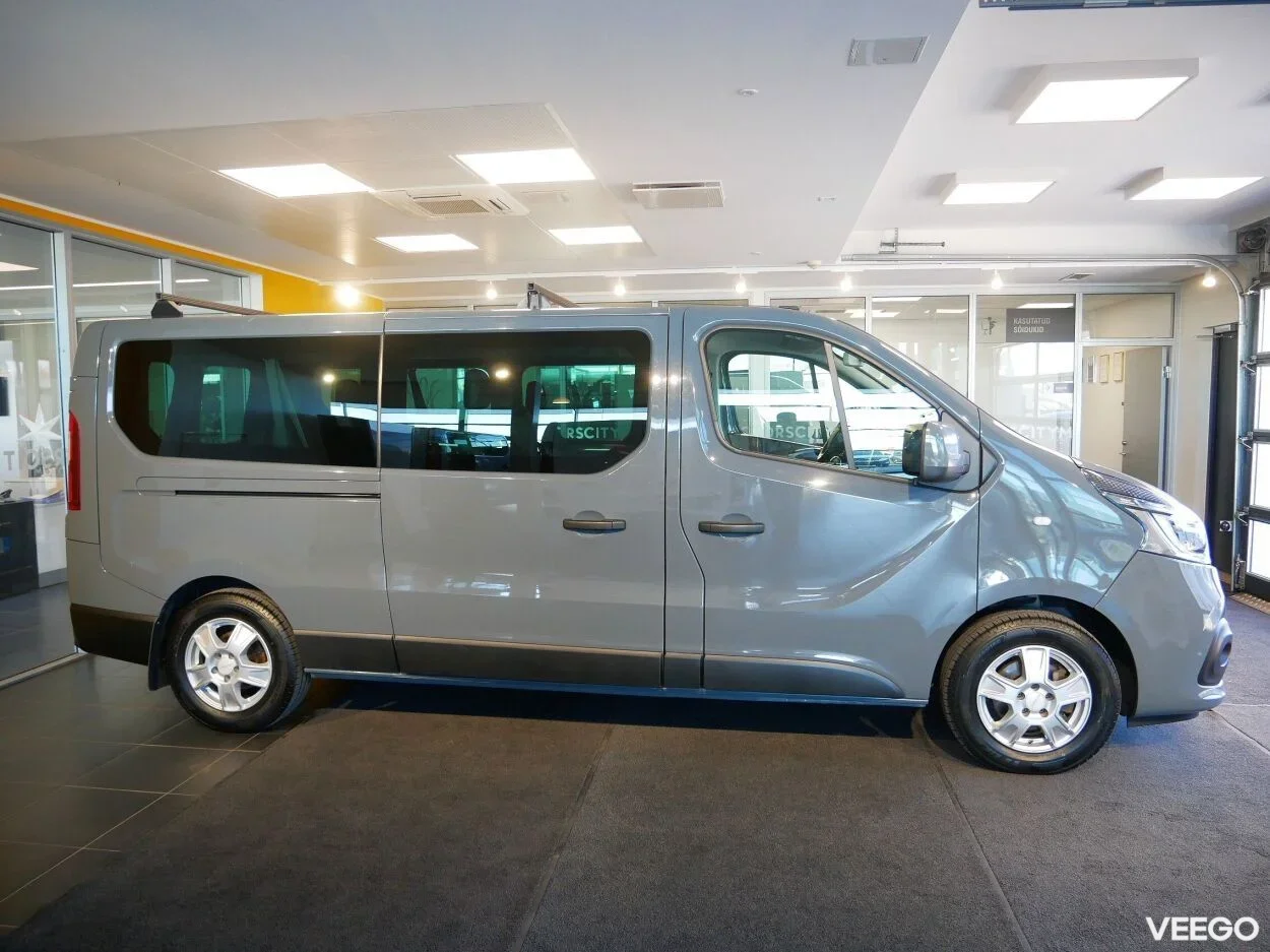 Renault Trafic Grand Passenger 2 107kW