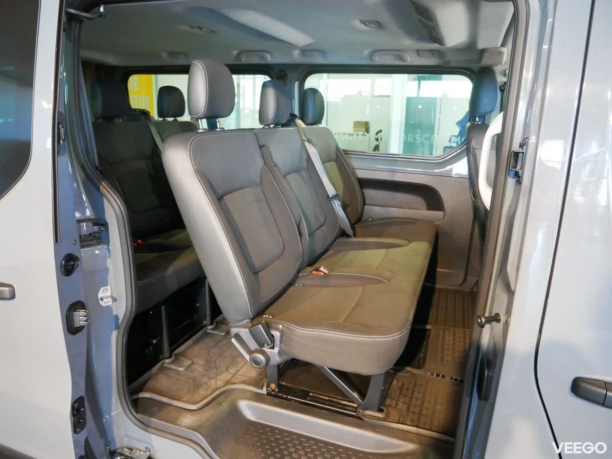 Renault Trafic Grand Passenger 2 107kW