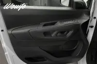 Peugeot Partner Utökad Last 1.5 Aut 130HK 3-Sits L2 /Moms 96kW thumbnail