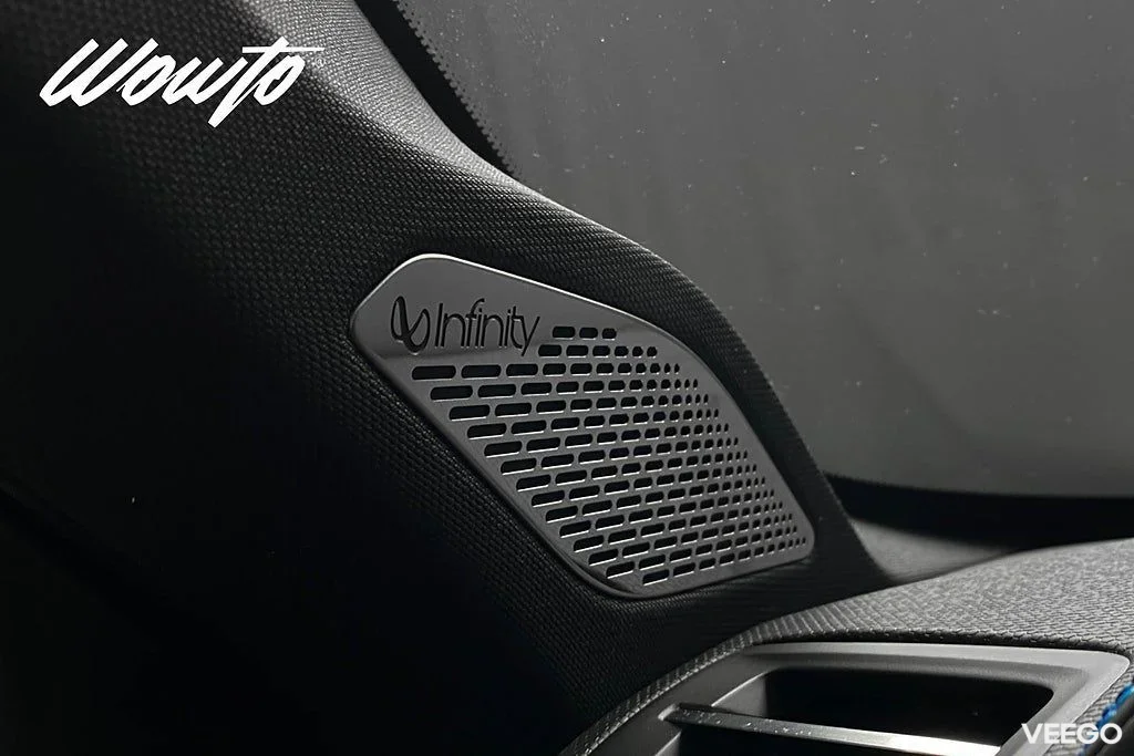 Lynk & Co 01 PHEV DCT 261HK /Drag /Pano /Infinity /360 /Moms 192kW