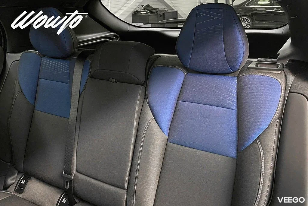 Lynk & Co 01 PHEV DCT 261HK /Drag /Pano /Infinity /360 /Moms 192kW