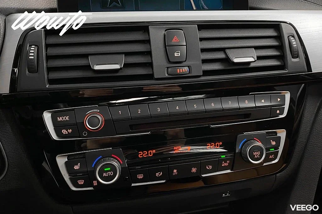 BMW 320 d xDrive Touring 190HK M-Sport /Pano/Drag/HuD/H/K/4.95% 140kW