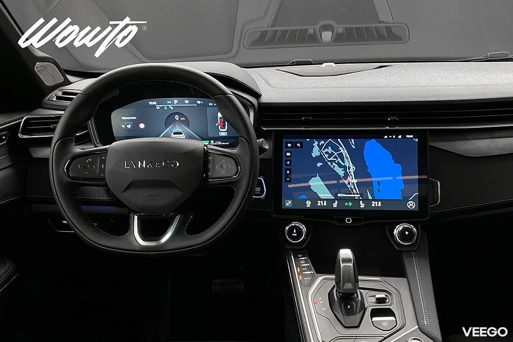 Lynk & Co 01 PHEV DCT 261HK /Drag /Pano /Infinity /360 /Moms 192kW