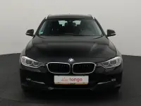 BMW 320 2 120kW thumbnail