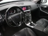 Volvo V60 2 140kW thumbnail