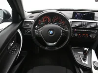 BMW 320 2 120kW thumbnail