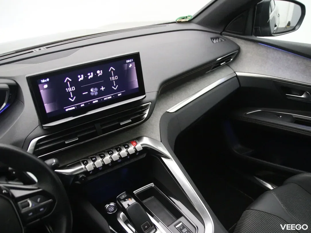 Peugeot 3008 1.2 96kW