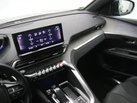 Peugeot 3008 1.2 96kW thumbnail