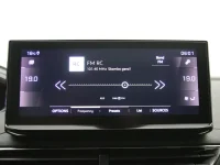 Peugeot 3008 1.2 96kW thumbnail