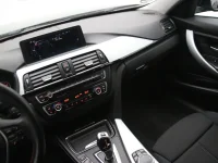 BMW 320 2 120kW thumbnail