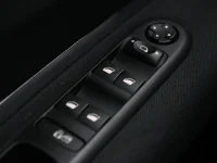 Peugeot 3008 1.6 88kW thumbnail