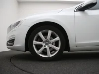 Volvo V60 2 140kW thumbnail