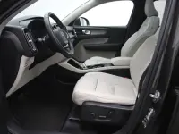 Volvo XC40 2 110kW thumbnail