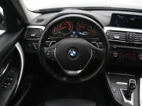 BMW 320 2 120kW thumbnail