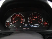 BMW 320 2 120kW thumbnail