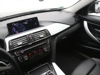 BMW 320 2 120kW thumbnail