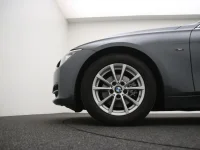 BMW 320 2 120kW thumbnail