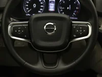 Volvo XC40 2 110kW thumbnail