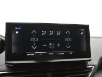Peugeot 3008 1.2 96kW thumbnail