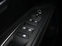 Peugeot 3008 1.2 96kW thumbnail