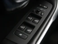 Volvo V40 2 88kW thumbnail