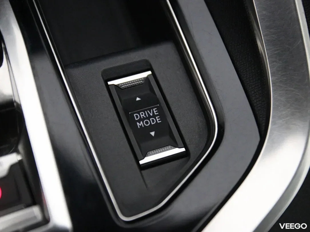 Peugeot 3008 1.2 96kW