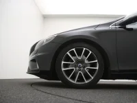 Volvo V40 2 88kW thumbnail