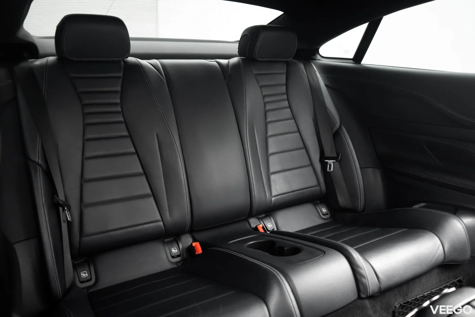 Mercedes-Benz E400 Coupe 4Matic AMG 3.0 245kW