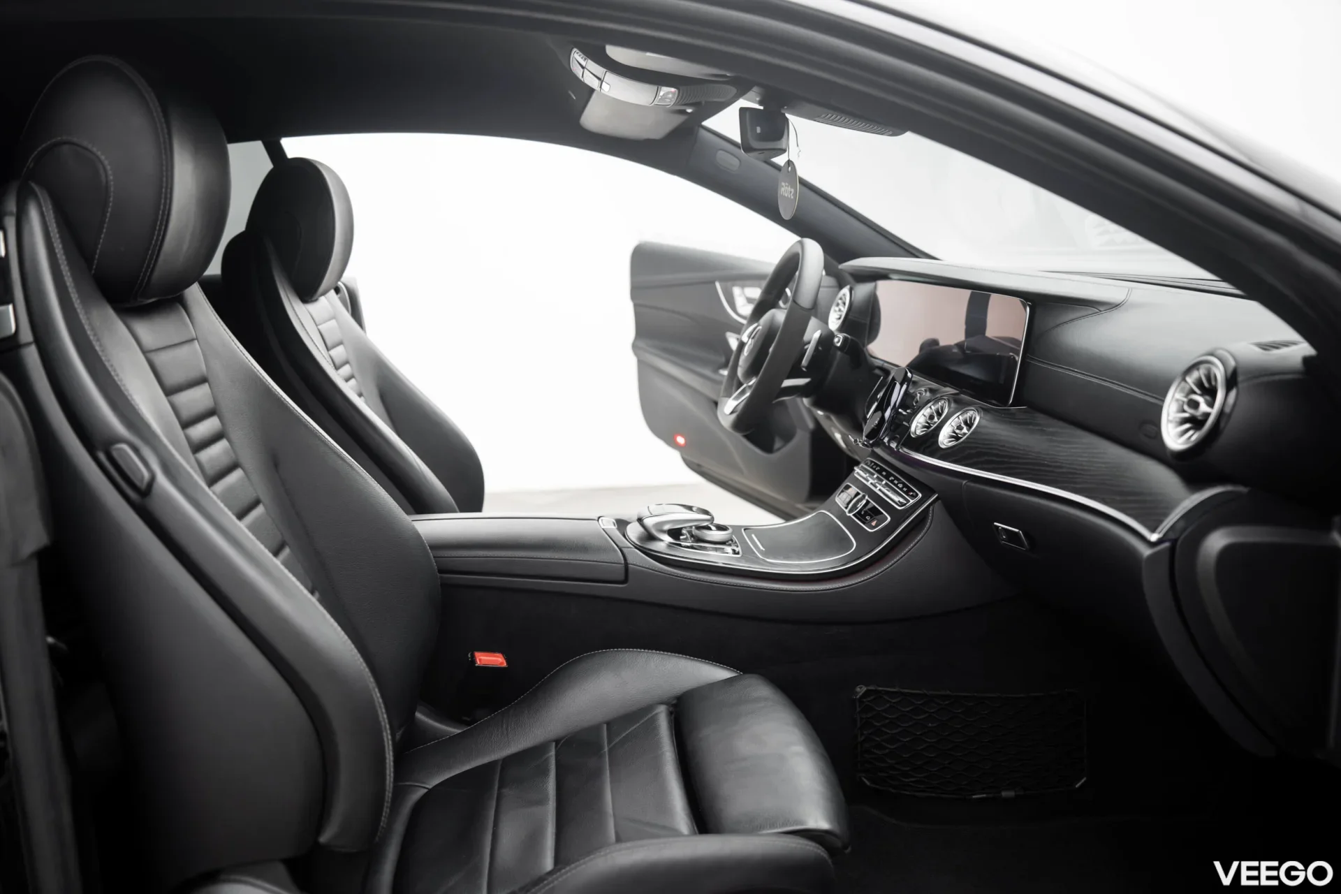 Mercedes-Benz E400 Coupe 4Matic AMG 3.0 245kW