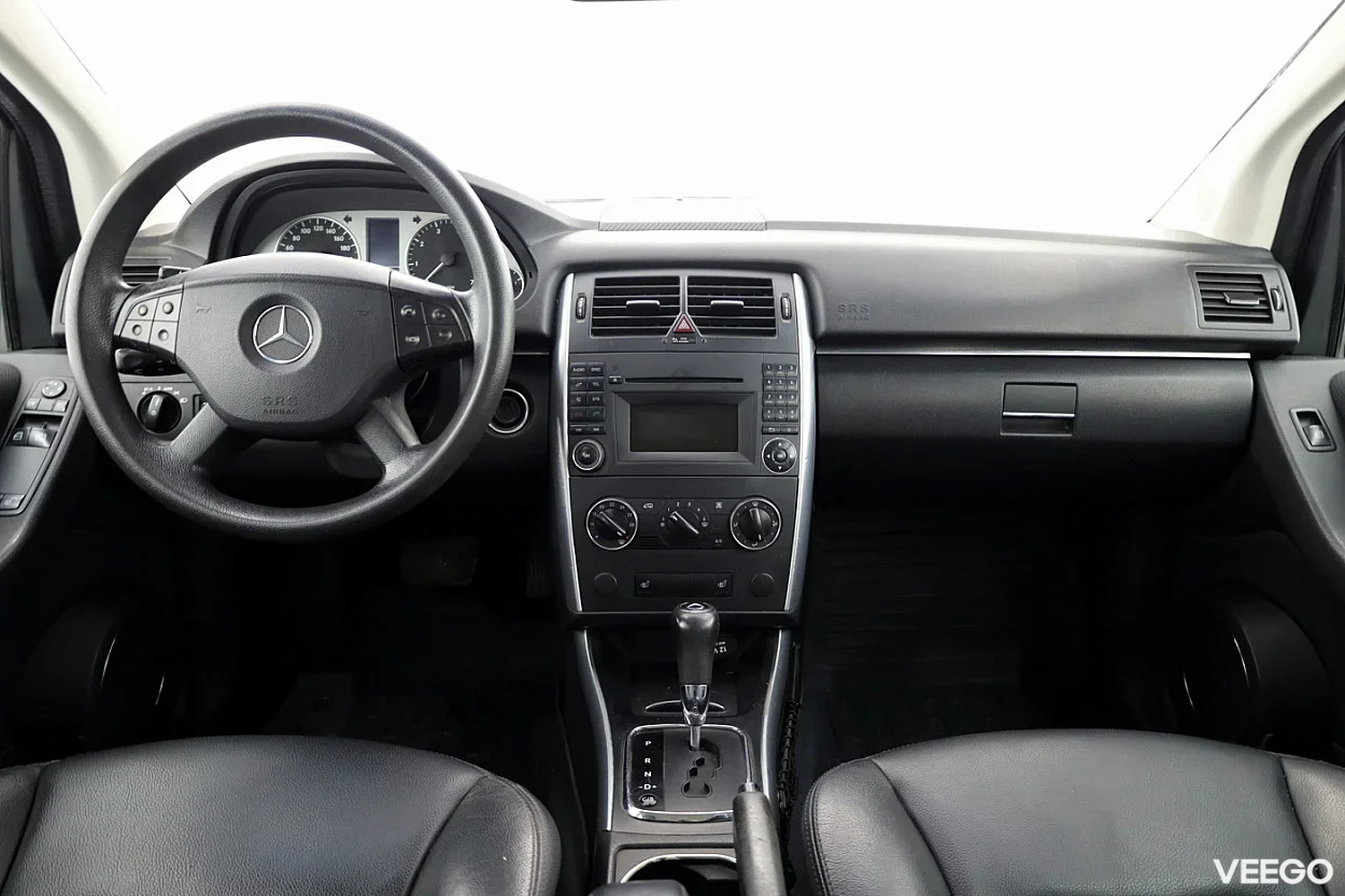 Mercedes-Benz B180 2.0 85kW