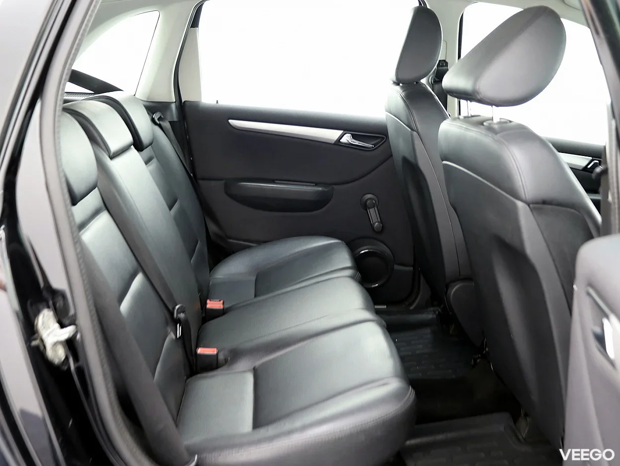 Mercedes-Benz B180 2.0 85kW